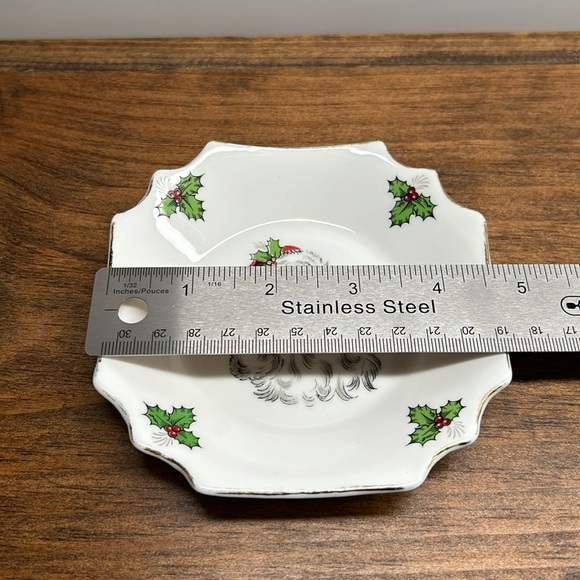 Vintage Bone China Jolly Santa Holly Mistletoe Holiday Christmas Small Dish - Picture 7 of 10